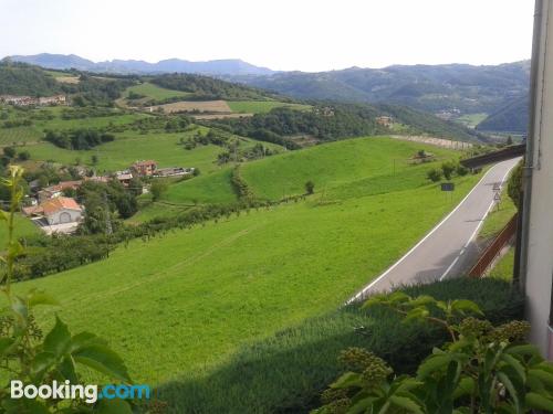 Ferienwohnung mit Balkon und w-lan. Ideal für Paare