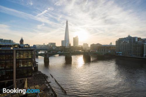 Apartamento com terraço em Londres