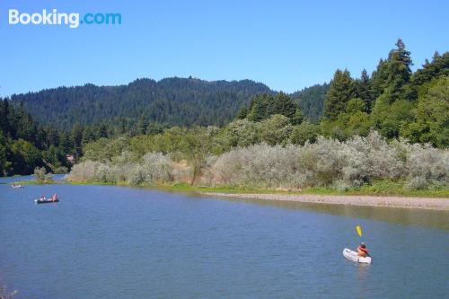 Place in Guerneville with heat