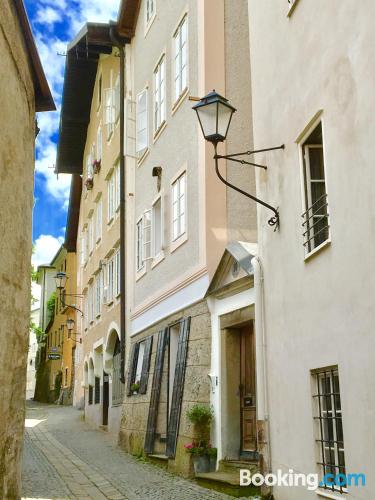 Gemütlich Apt in Salzburg. Balkon!