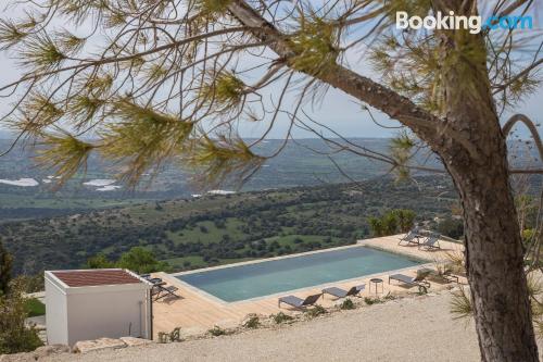 Apartamento com terraço, perfeito para 2 pessoas