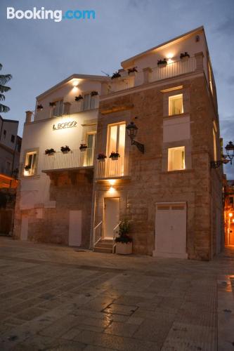 Appartement avec terrasse. À Corato.