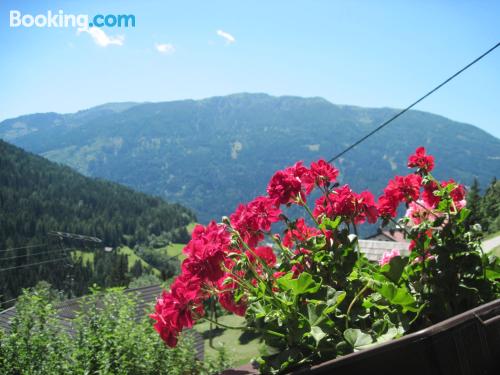 Apartamento con terraza y internet