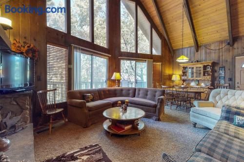 Apartamento con conexión a internet en Lake Arrowhead