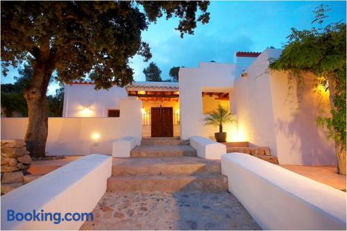 Appartement pour les familles. Terrasse!