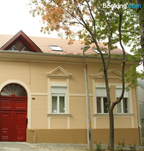 Wohnung mit Terrasse. Heizung und Internet