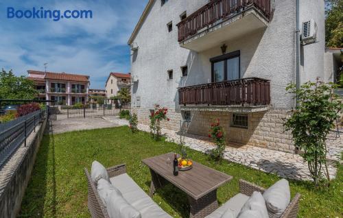 Appartement avec chauffage, parfait pour deux personnes.