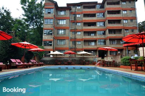 Apartamento de 60m2 en Nairobi. ¡Piscina!