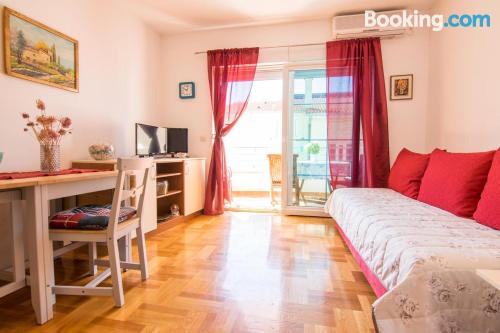 Imponente appartamento con 1 camera da letto, a Makarska.