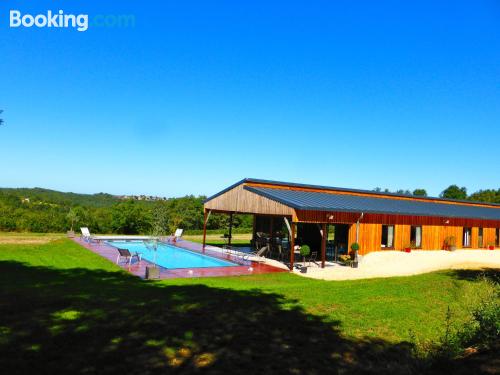 270m2. Massive home. Enjoy your swimming pool in Florimont-Gaumiers!