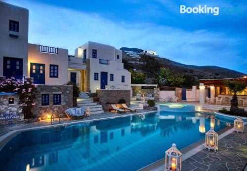 Apt mit Balkon. In Chora Folegandros