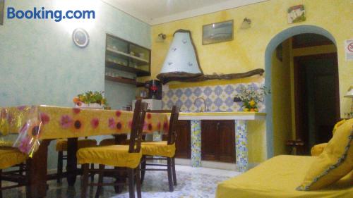 Apartamento de 25m2 em Lipari. Internet e terraço