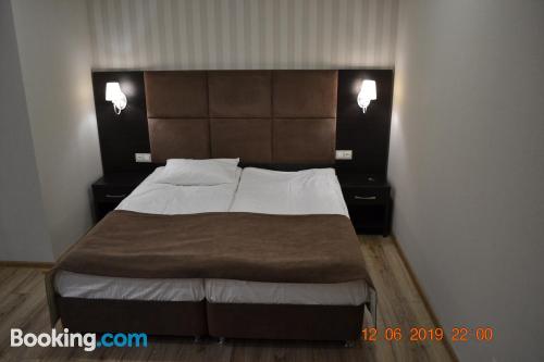 Apartamento de 45m2 en Divnomorskoye con terraza y wifi.