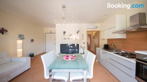 Apartamento adequado para cães à San Bartolomeo al Mare. Com terraço!