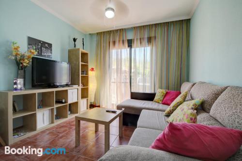 Gran apartamento en San Luis de Sabinillas con wifi