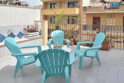 1 bedroom apartment in Pozzallo midtown with terrace