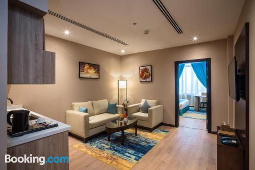 Apartamento com terraço e Wi-fi em Dammam
