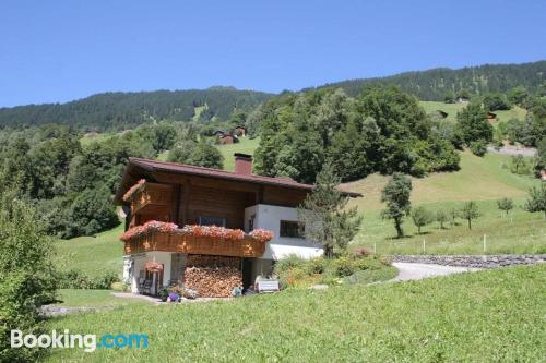 Spacieux appartement. Silbertal à vos pieds