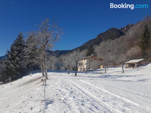 Pequeno apartamento em Tiarno di Sopra. Terraço!