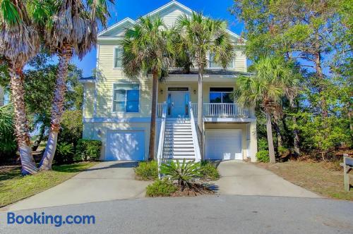 Ferienwohnung mit pool und klimagërat. In Isle of Palms