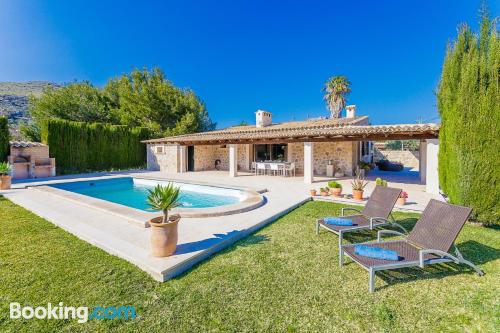 Appartement avec terrasse. Pour les familles