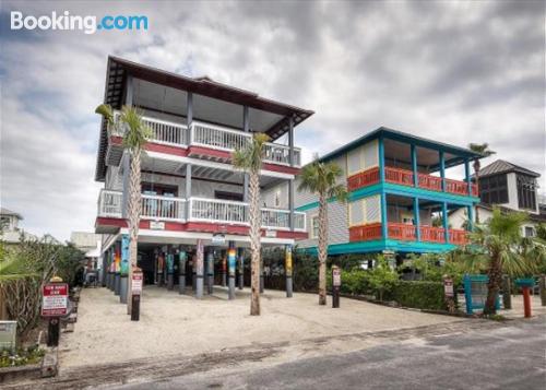 Santa Rosa Beach à vos pieds,. Piscine!.