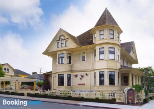 Apartamento en Pacific Grove. Perfecto para uno.