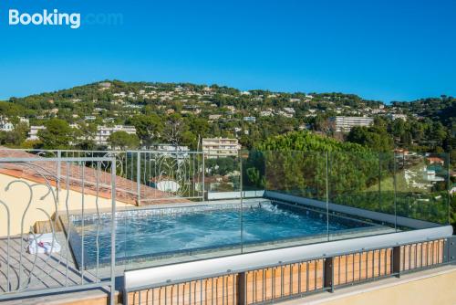 Apartamento con terraza en Cannes.