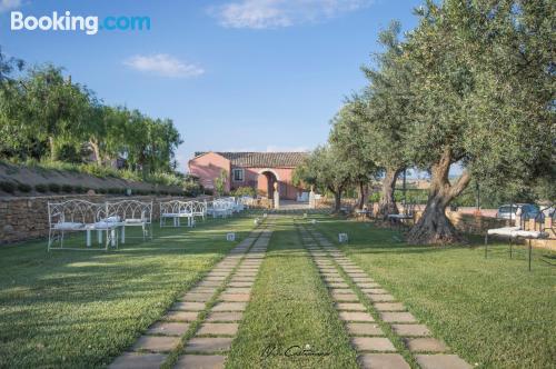 Apartamento em Caltagirone. Terraço e piscina