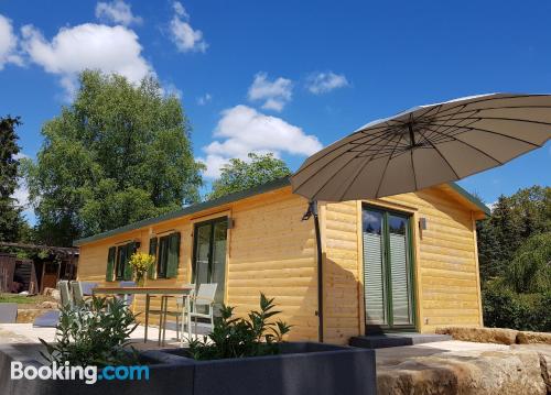 Ferienwohnung mit terrasse. In Mücke.