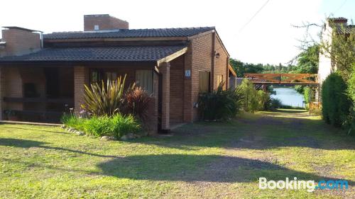 Apartamento con terraza de dos dormitorios