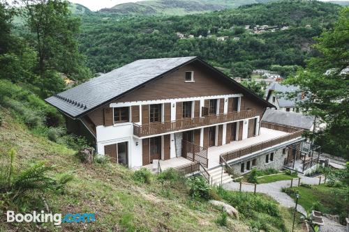 Appartement avec wifi et terrasse à Ax-Les-Thermes.