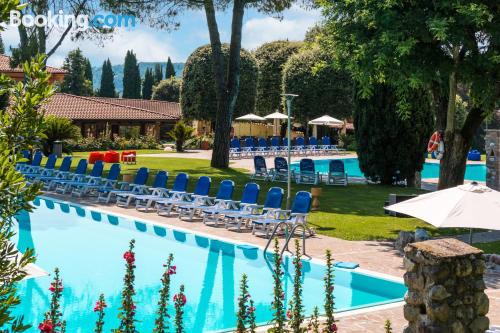 Padenghe sul Garda est votre, dans une position centrale