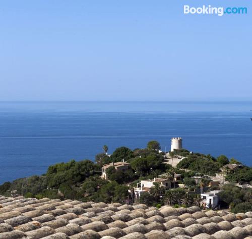 Apartamento cuco en centro de Torre delle Stelle.