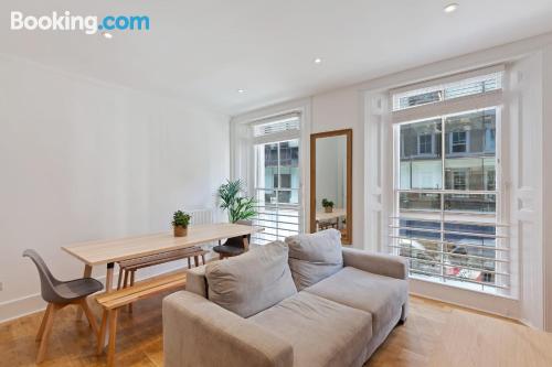 Apartamento de 44m2 em Londres. Wi-fi!.