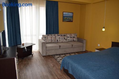 Apartamento de 94m2 en Lazarevskoye con piscina