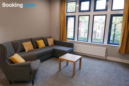 Convenient 1 bedroom apartment in Leeds.