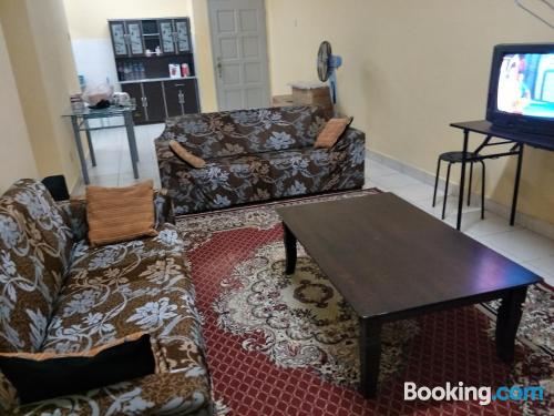 Apartamento em Batu Caves. Ar condicionado!.