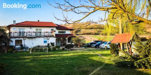 Apartamento con terraza con wifi.