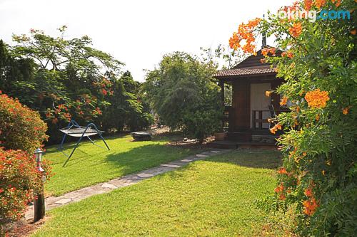 Apartamento con vistas y piscina