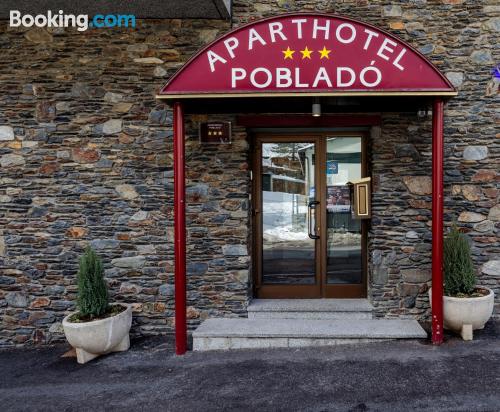 Appartement avec terrasse. Arinsal à vos pieds!