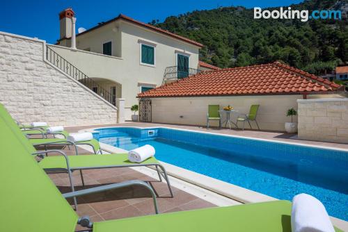 Home with internet in best location of Hvar