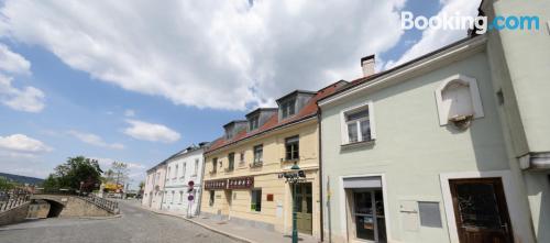 Espaçoso apartamento em Klosterneuburg. 100m2!