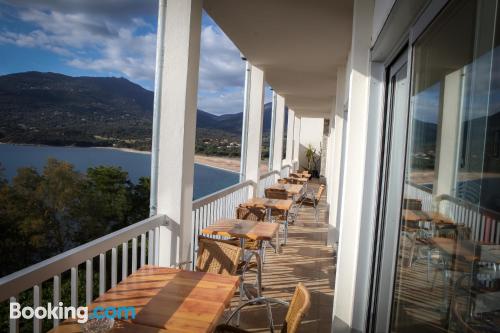 Apartamento com terraço. Perto do centro