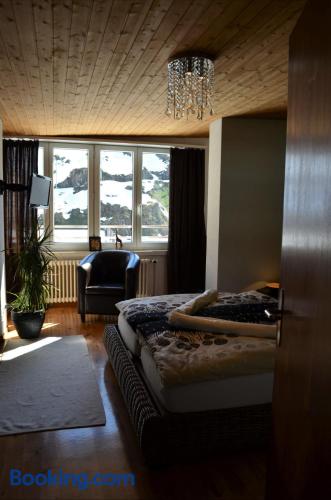 Apartamento com terraço em Andermatt