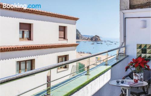 Home for families in Tossa de Mar. Wifi!.