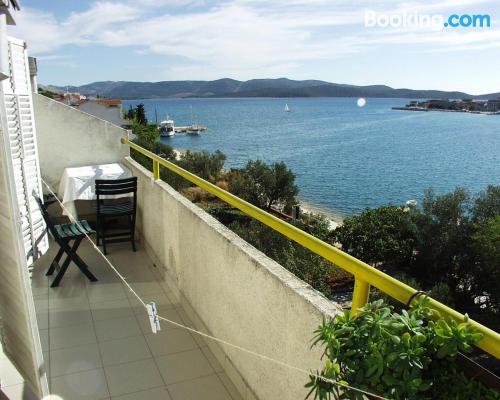 Apartamento de 73m2 en Brodarica con internet.