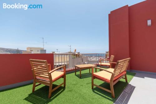 Los Cristianos, dans une excellente position. Terrasse!.