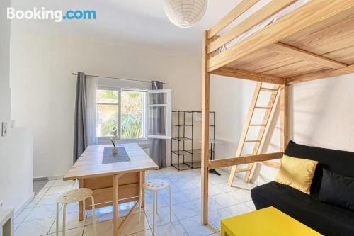 Petite apartment in great location in Cannes.