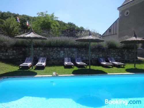 Apartamento en Chinon con piscina